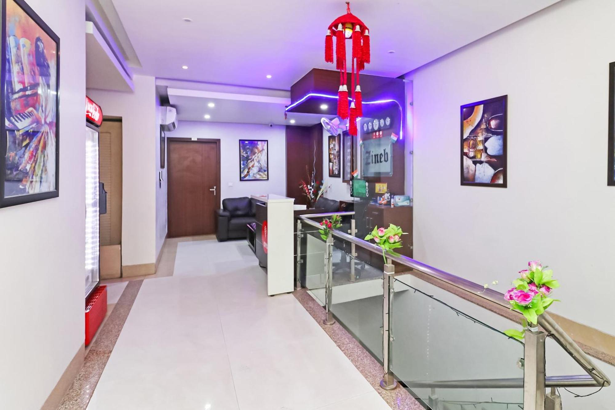 Oyo Hotel New Geetanjali Near Gautam Buddha Park Лакнау Екстериор снимка
